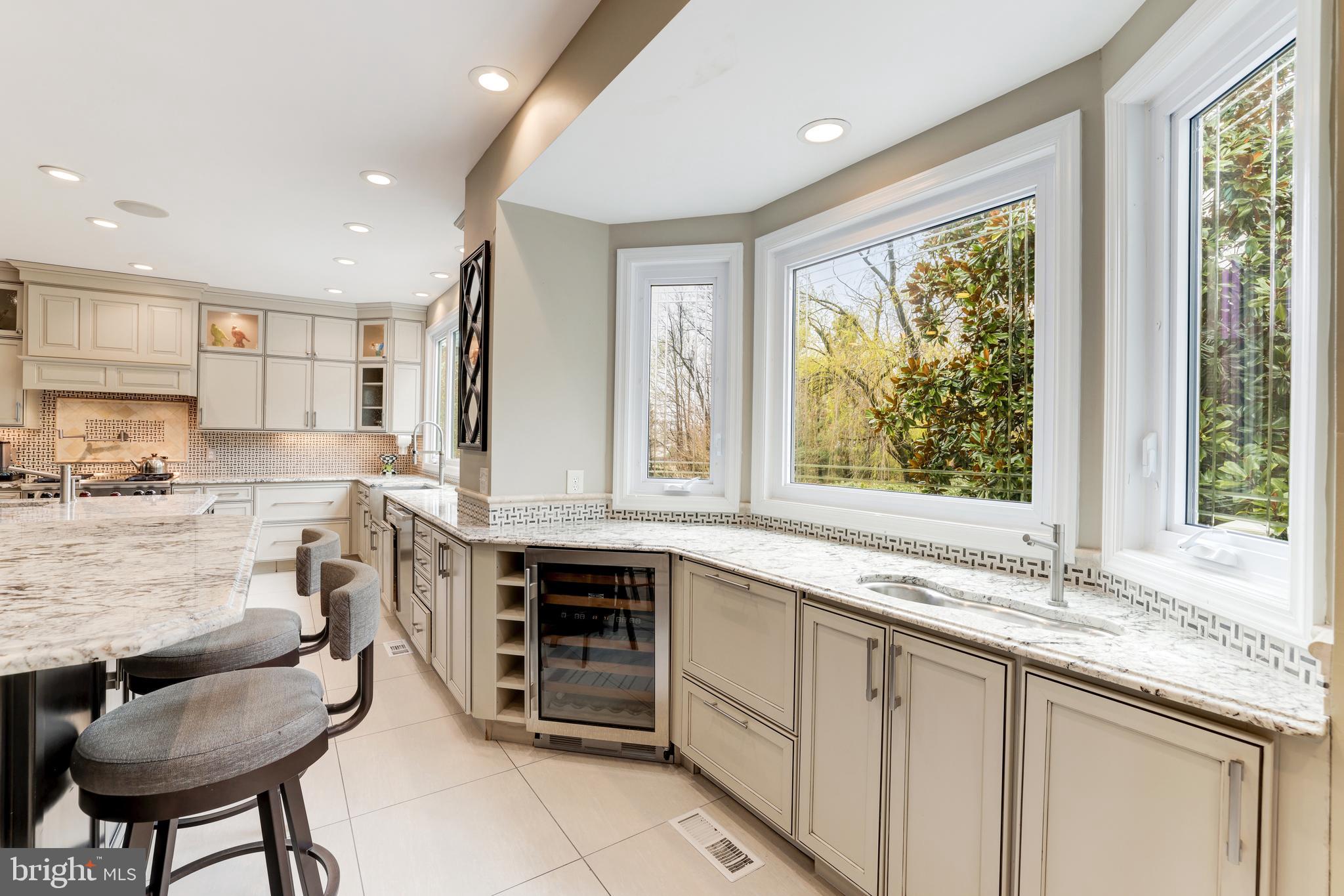 SENECA GATE - Residential