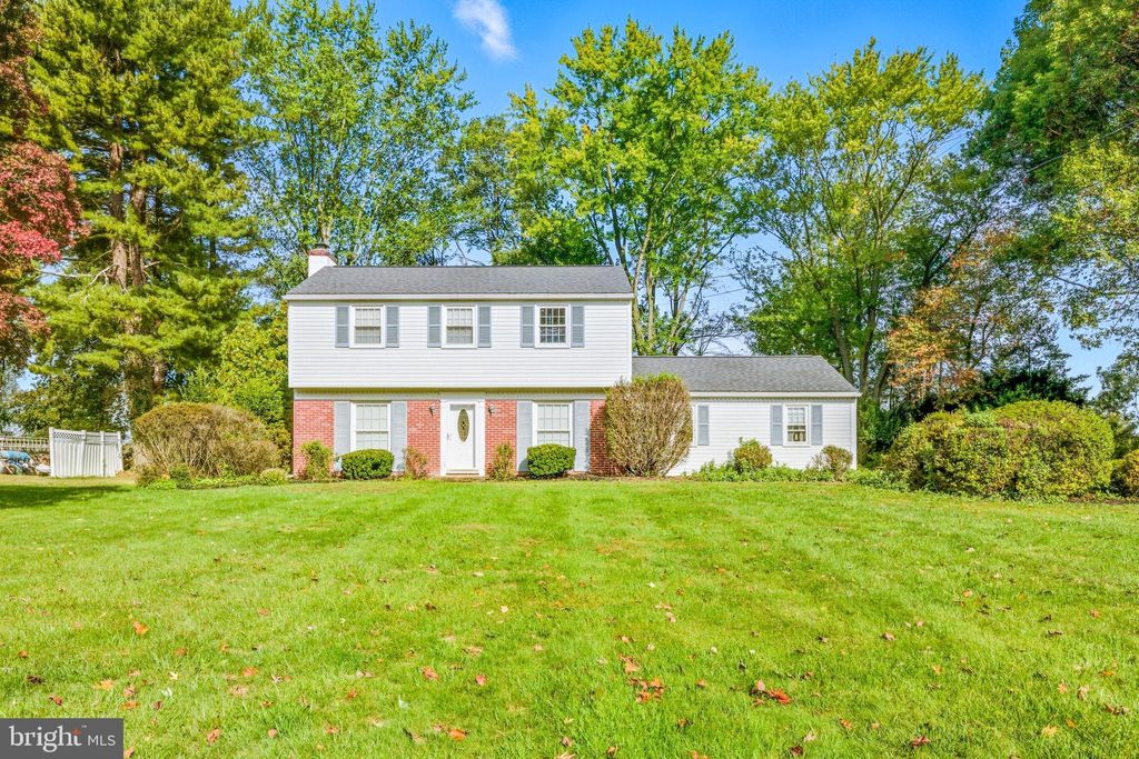 Photo of 305 Larchwood Road, WEST CHESTER, PA 19382 (MLS # PACT2111856)