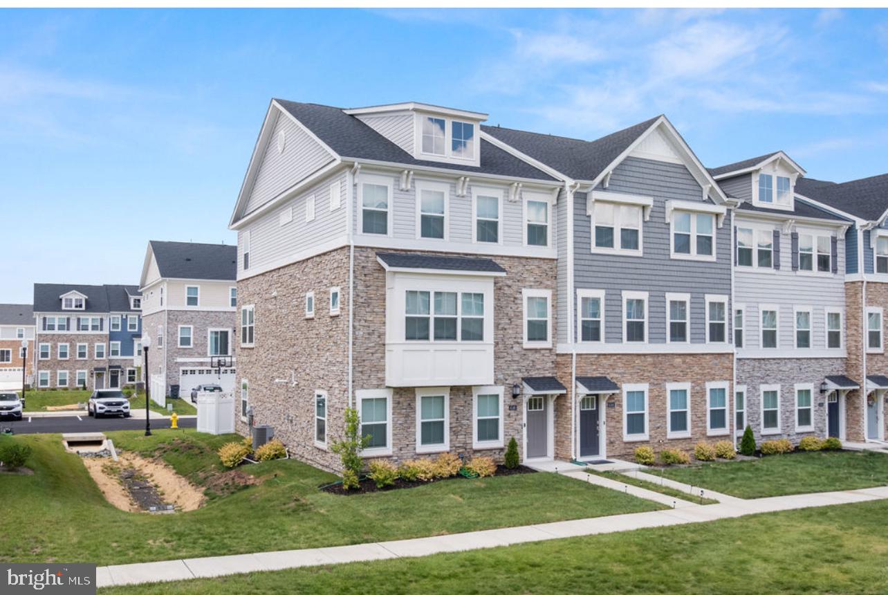 **Stunning Three-Level Easton Model Townhome with Modern Upgrades and Spacious Living**
Welcome to this beautifully maintained three-level townhome offering 2,500+ sq. ft. of contemporary living space in a desirable neighborhood. This spacious home features **three bedrooms**, **two full bathrooms**, and **two half baths**, providing ample room for families or those who love to entertain.
Step inside to discover an open-concept floor plan with **recessed lighting throughout**, creating a bright and inviting atmosphere. The kitchen is a chef’s dream, boasting **stainless steel appliances**, **granite countertops**, and plenty of cabinet space. Enjoy casual meals at the breakfast at an expansive Island or host formal dinners in the adjacent dining area.
Retreat to the luxurious primary suite with a private full bath, while two additional bedrooms offer flexibility for guests, a home office, or a growing family. The lower level features a convenient half bath, Rec Room and access to the attached **two-car Rear Loading garage**.
Additional highlights include a beautiful **stone front exterior**, in-unit laundry, and abundant storage space. This townhome is ideally located near top-rated schools, shopping, dining, and major commuter routes.
Don’t miss your chance to own this exceptional property with modern finishes and unbeatable convenience.
**Schedule your appointment today**