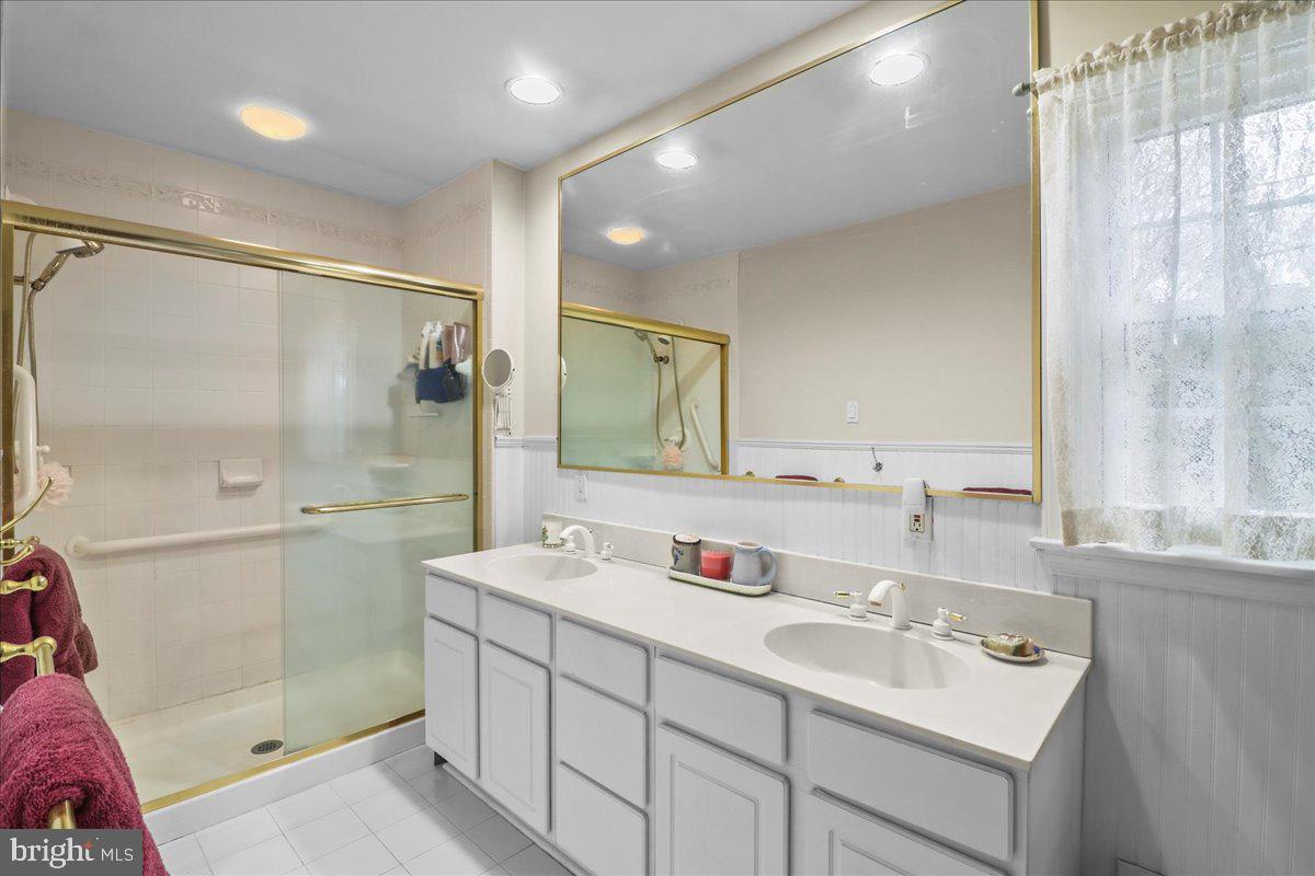 GRAND OAK RUN - Residential