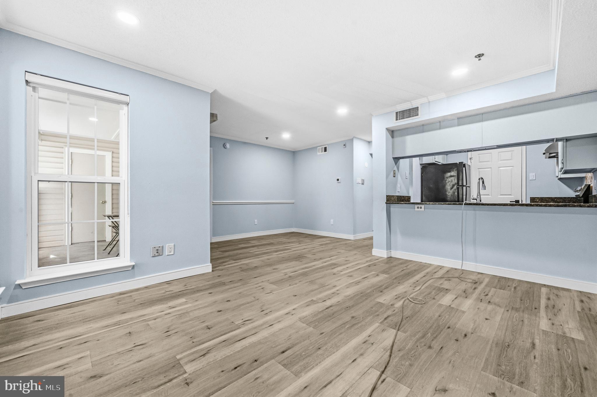 1524 LINCOLN WAY 107