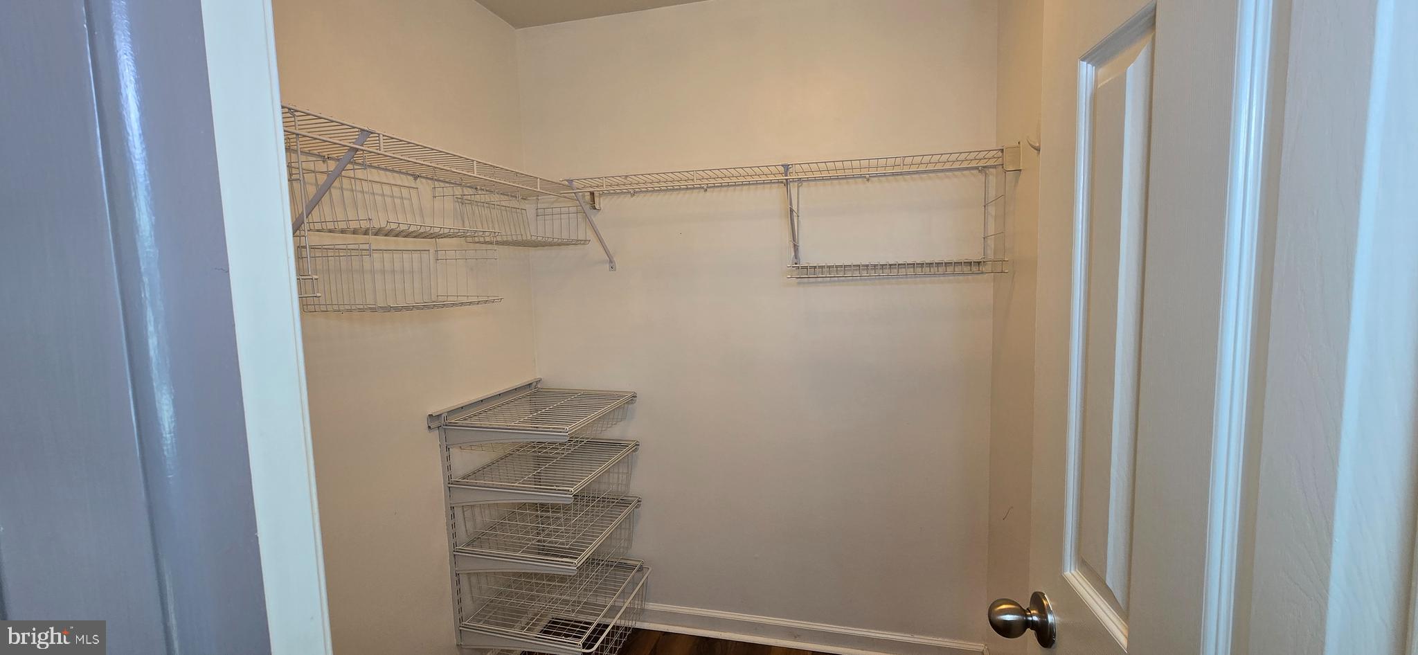 DORSEY SEARCH - Residential Lease