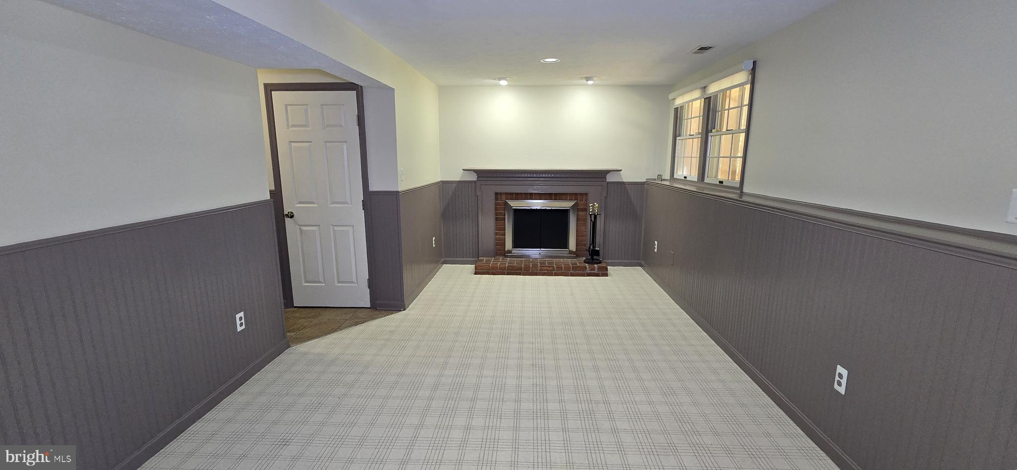 DORSEY SEARCH - Residential Lease