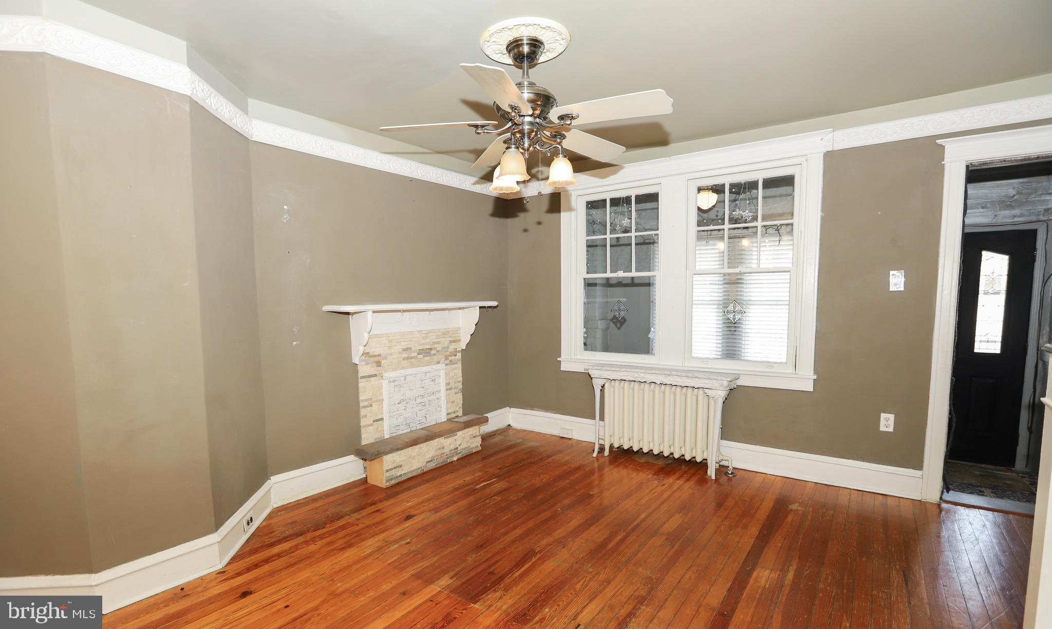 4357 EDGEMONT STREET