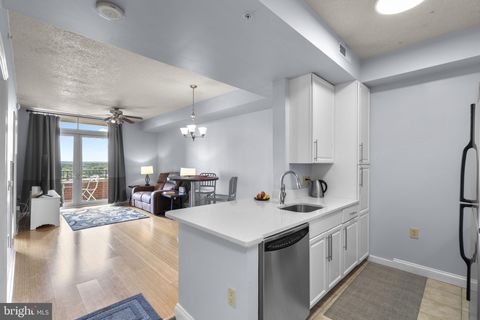 Condo For Sale - 11760 Sunrise Valley Drive #905<br/> Fairfax County, RESTON, VA 20191