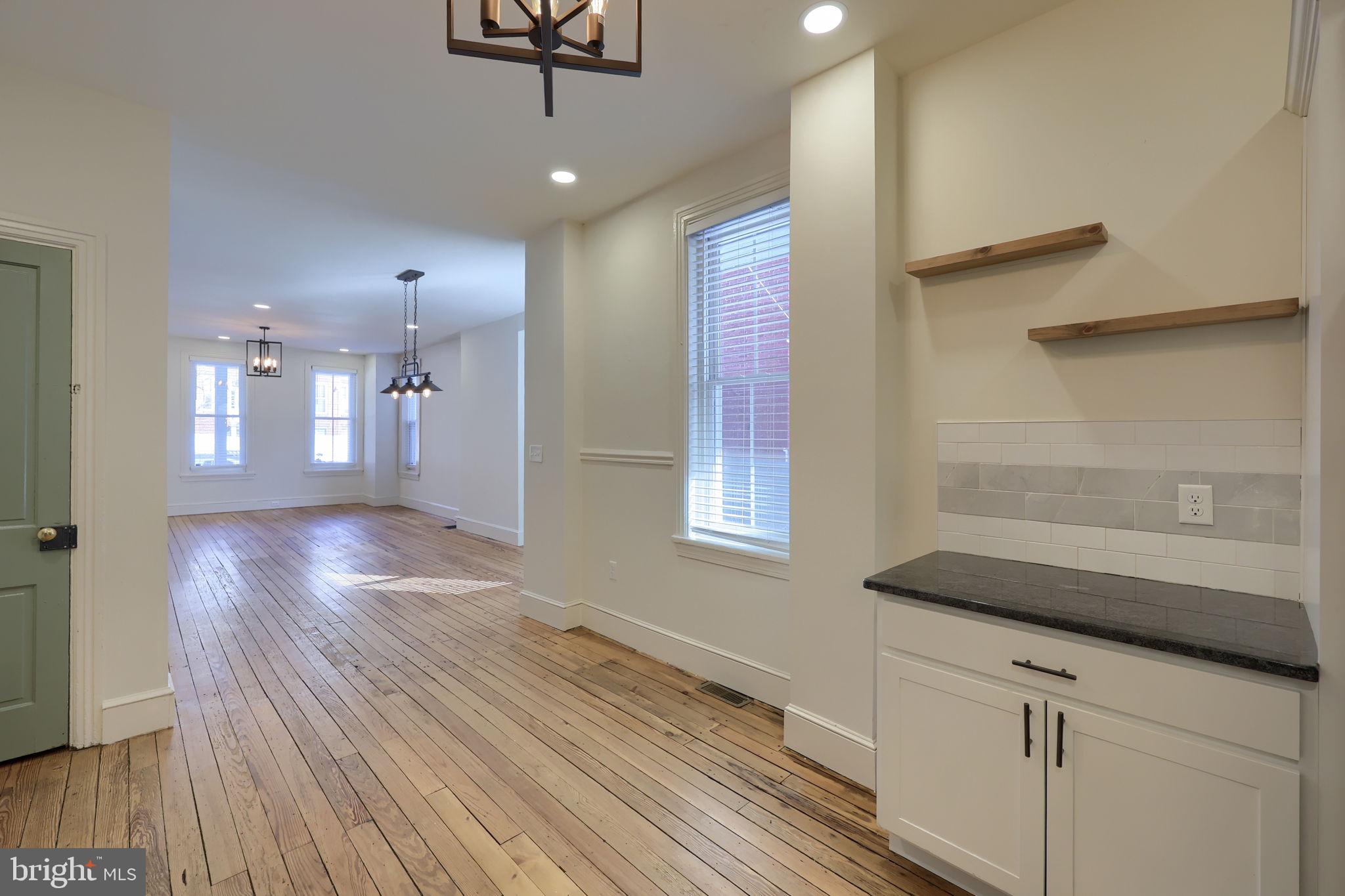 COLUMBIA BOROUGH - Residential