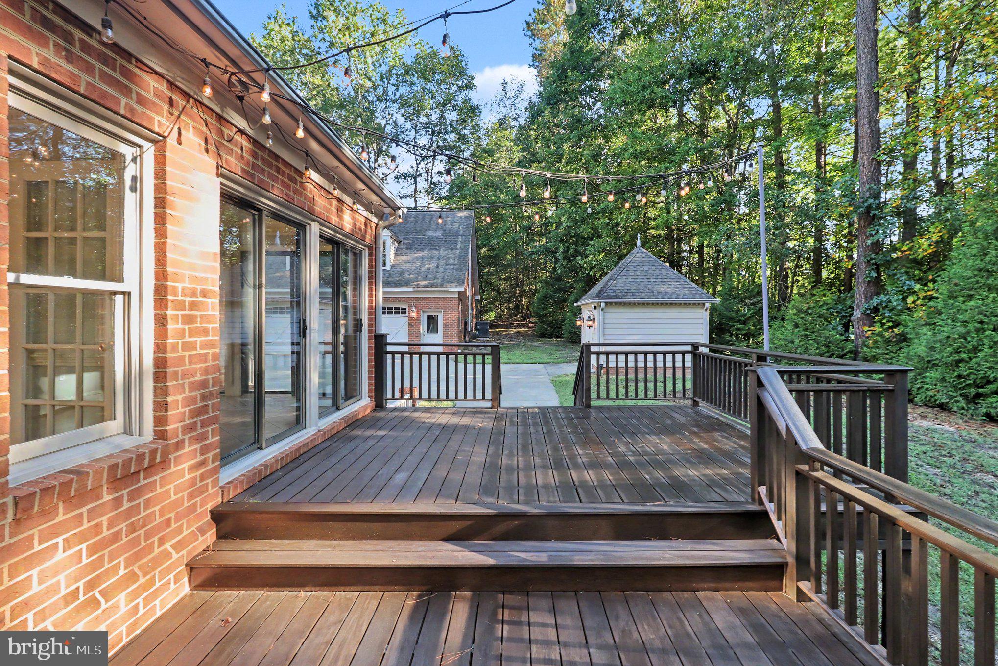 120 LACY LANE