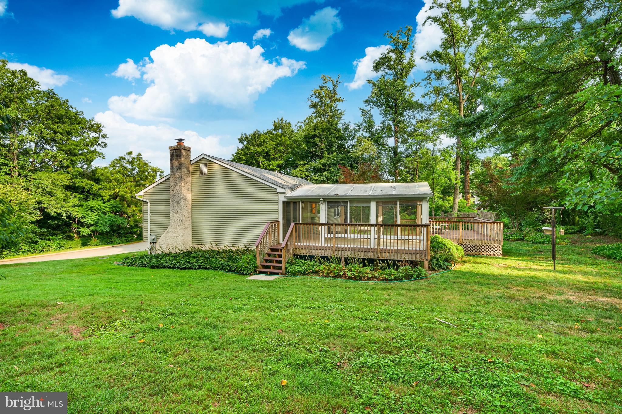2602 PHEASANT RUN LANE