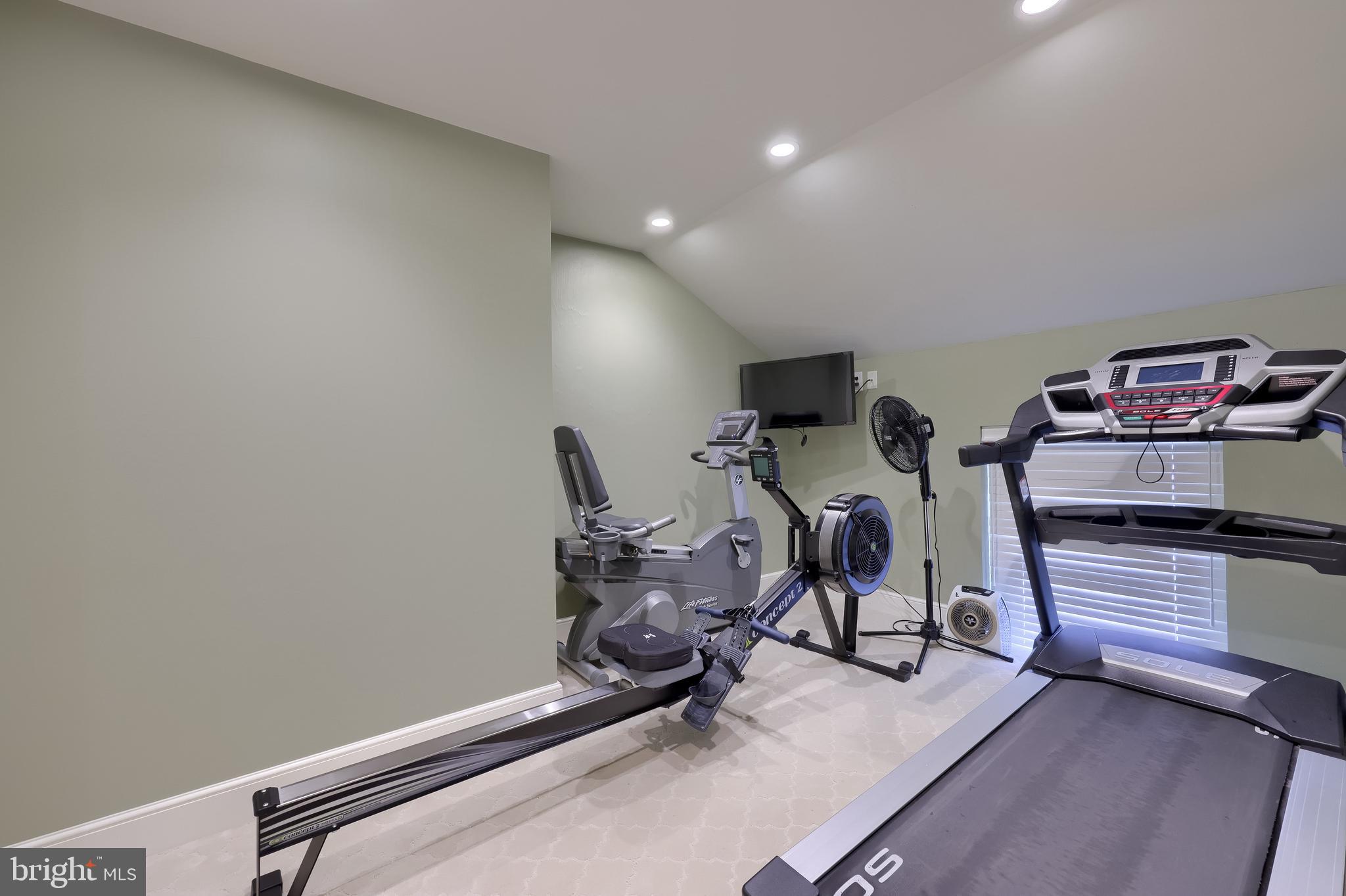 WYNDHAM HILLS - Residential