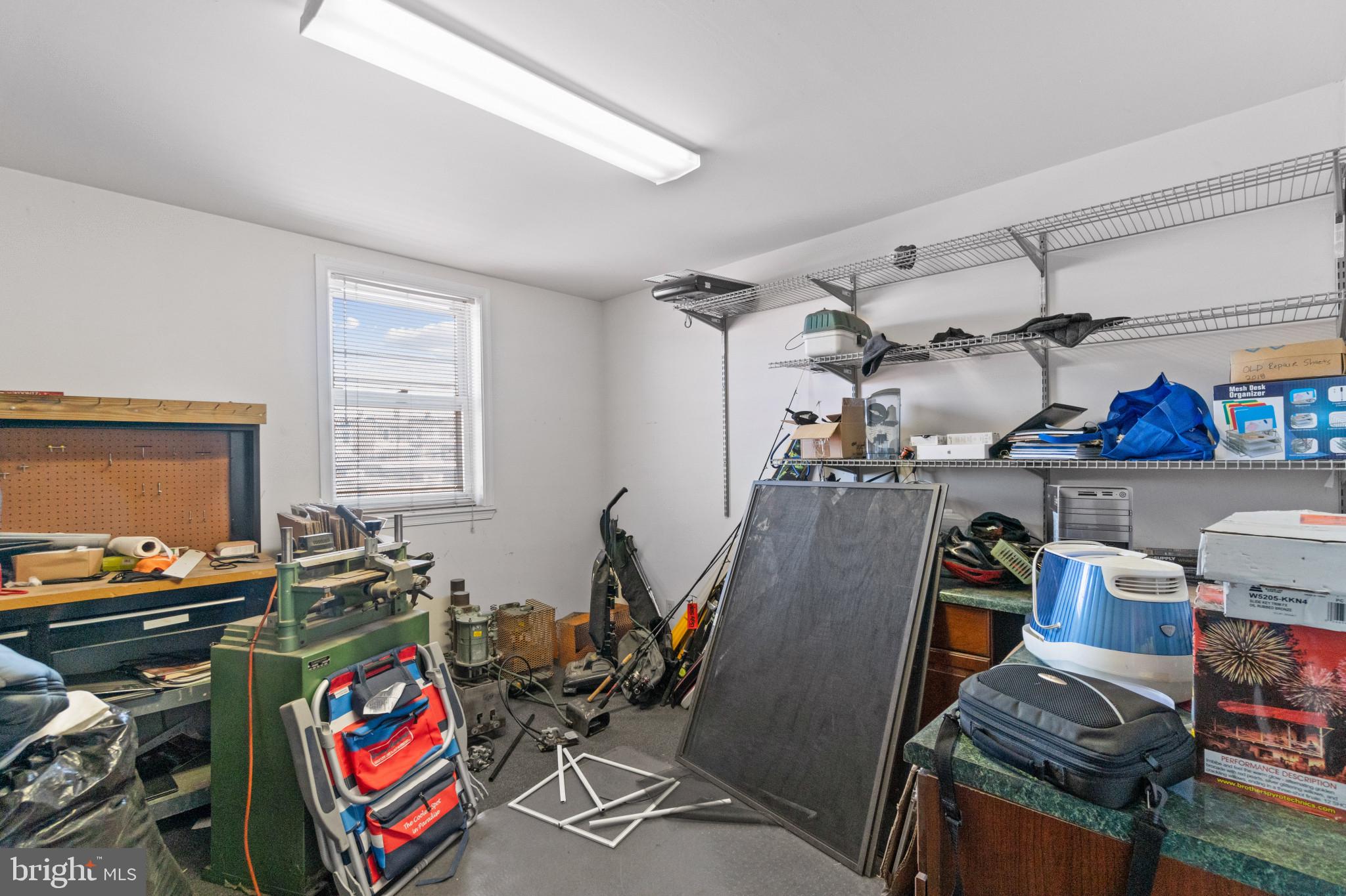 HIGHLANDTOWN - Commercial Sale