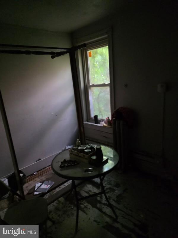 ELMWOOD PARK - Residential