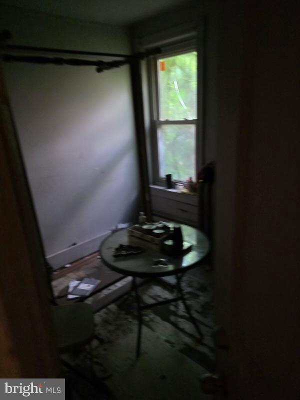 ELMWOOD PARK - Residential