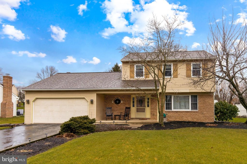 Photo of 85 SOUTH AVE, LANDISVILLE, PA 17538 (MLS # PALA2030062)