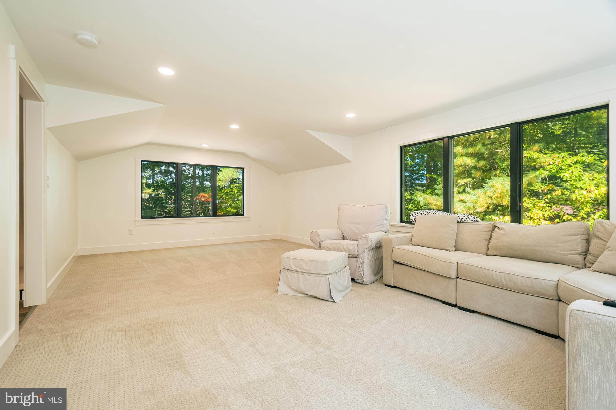 NORTH SHORE - Residential