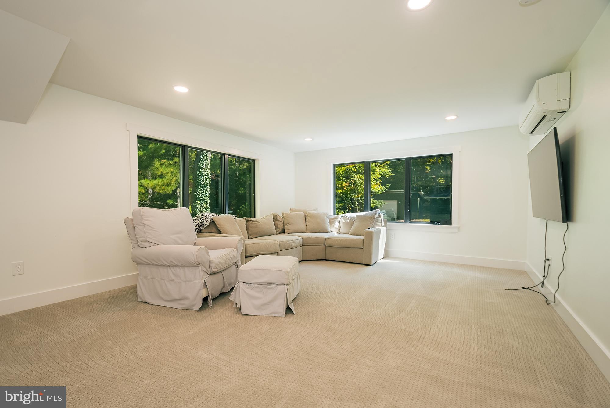 NORTH SHORE - Residential