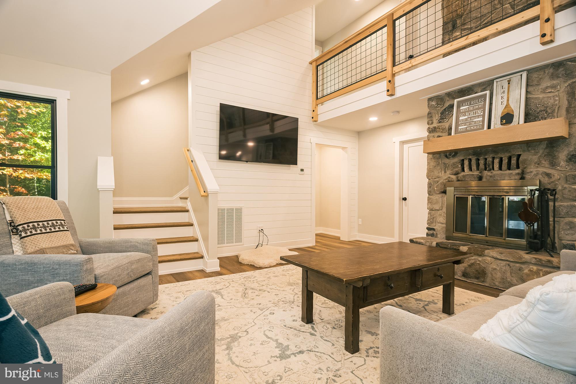 NORTH SHORE - Residential