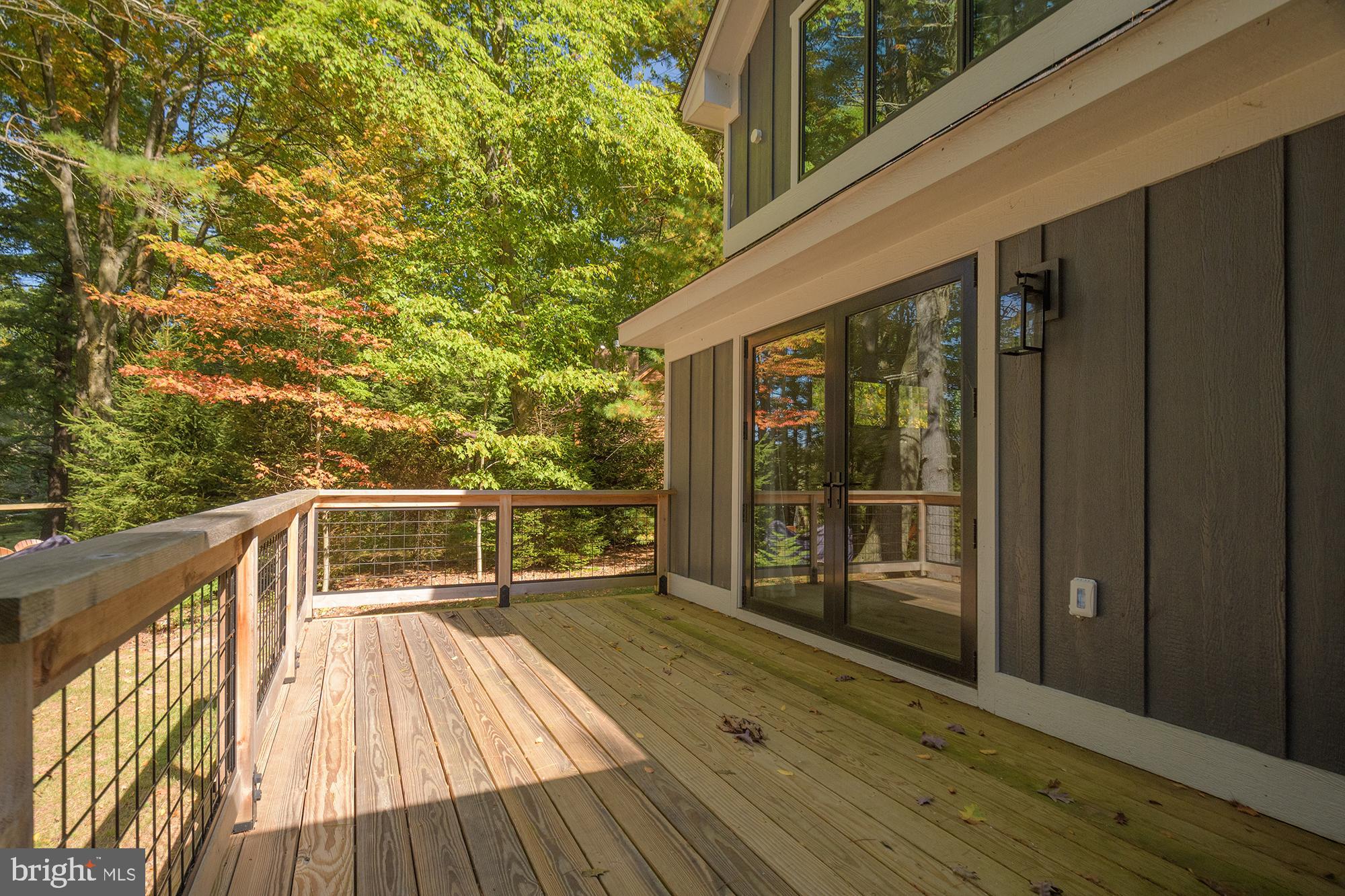 NORTH SHORE - Residential