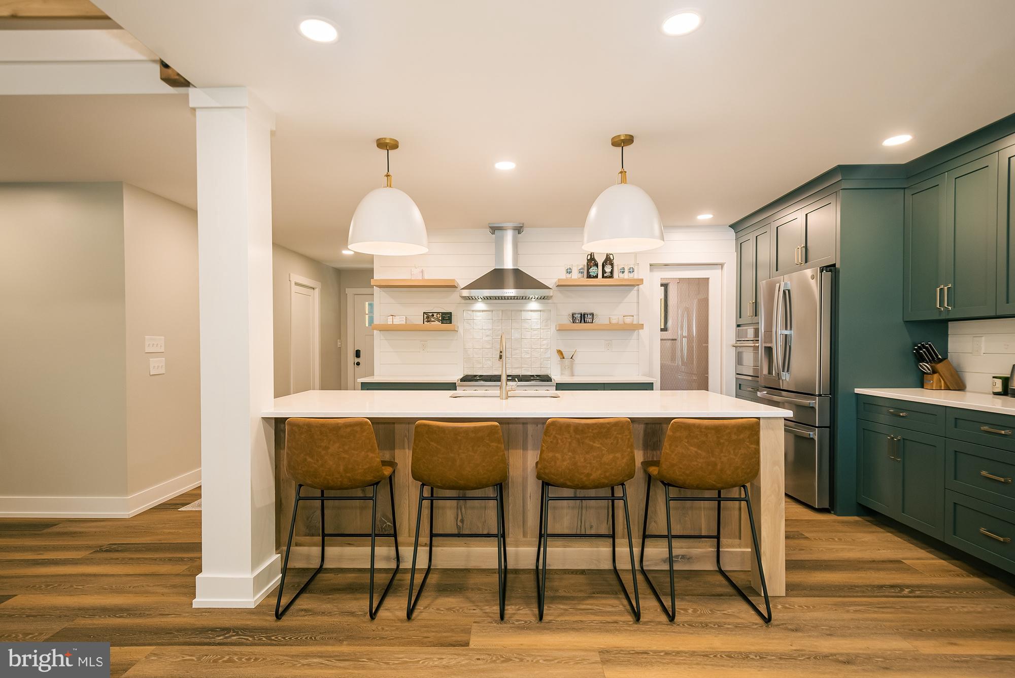 NORTH SHORE - Residential