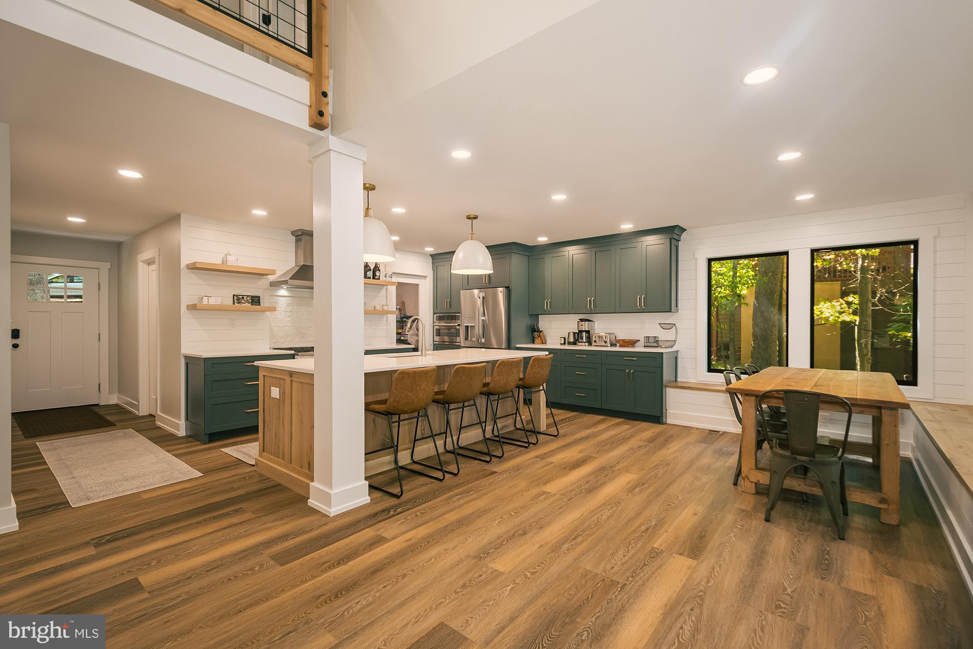 NORTH SHORE - Residential