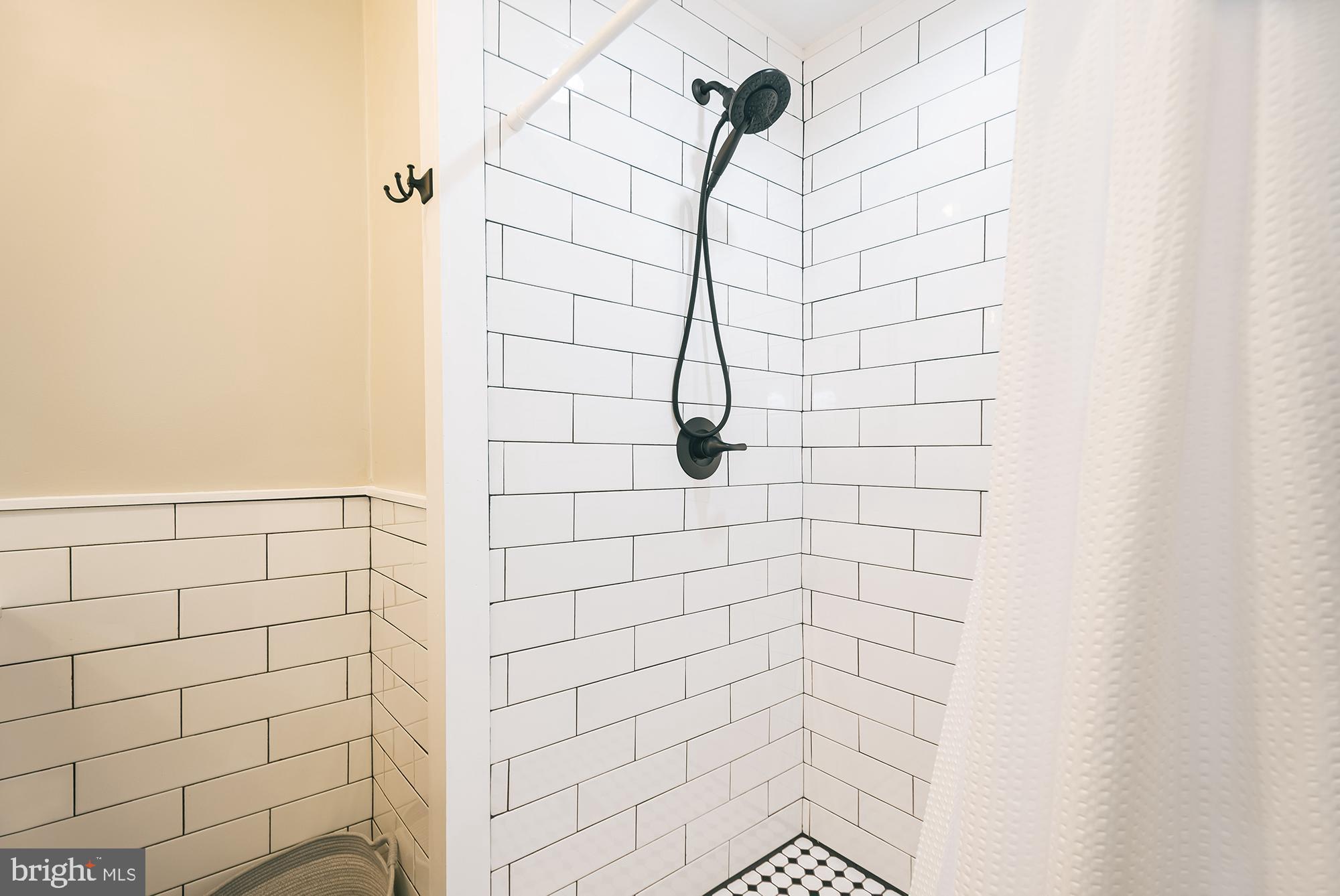 NORTH SHORE - Residential