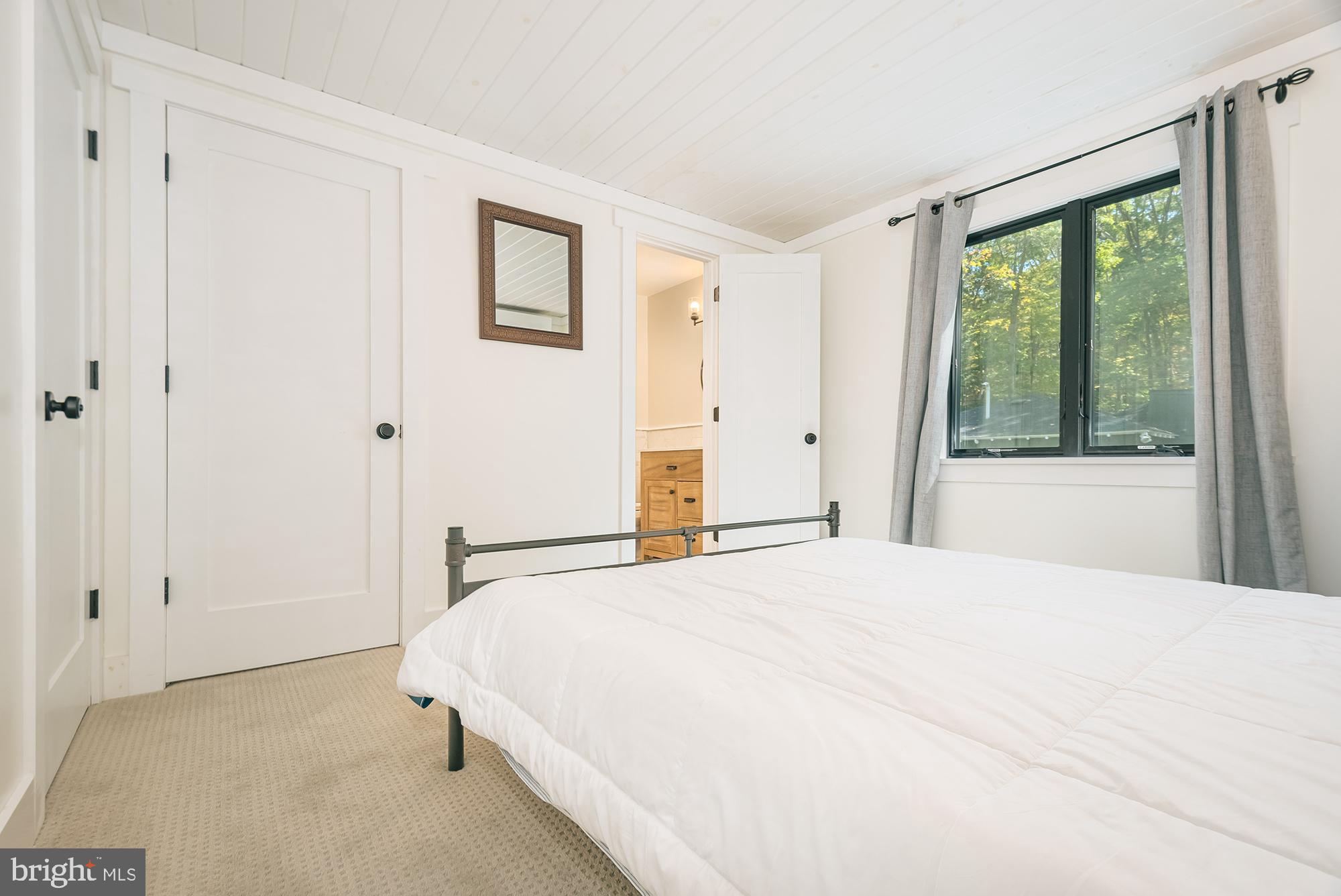 NORTH SHORE - Residential