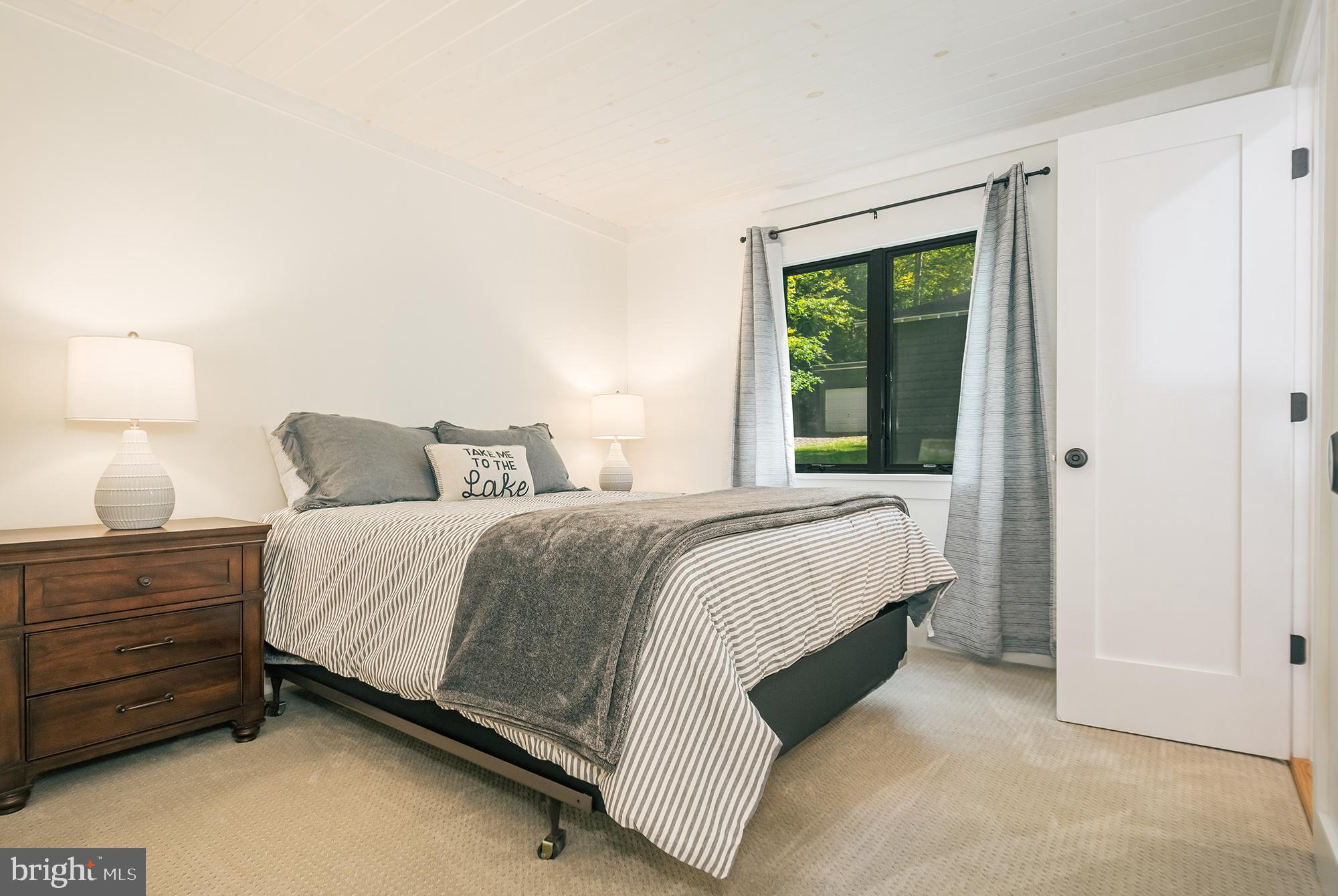 NORTH SHORE - Residential