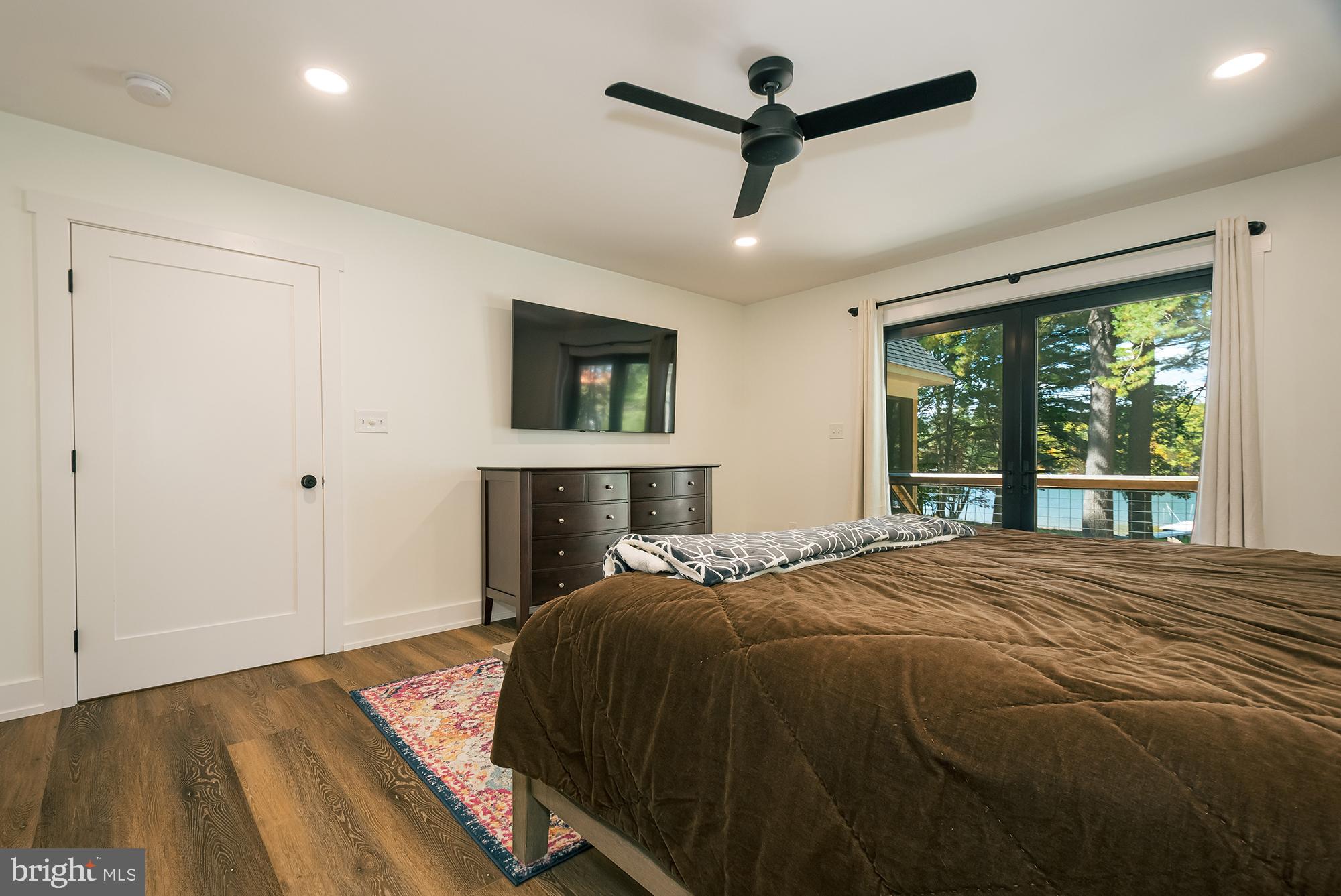 NORTH SHORE - Residential