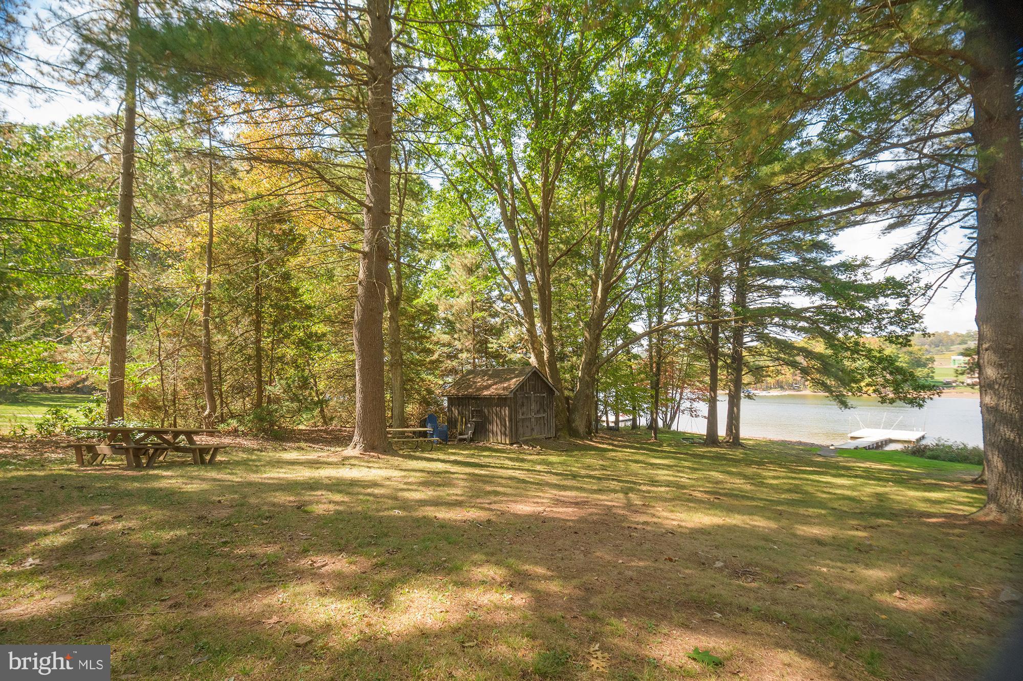 NORTH SHORE - Residential