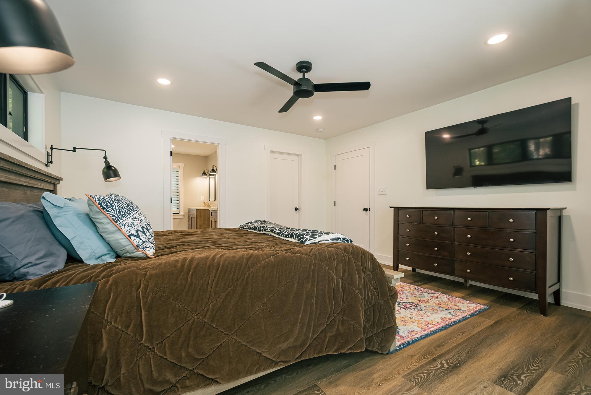 NORTH SHORE - Residential