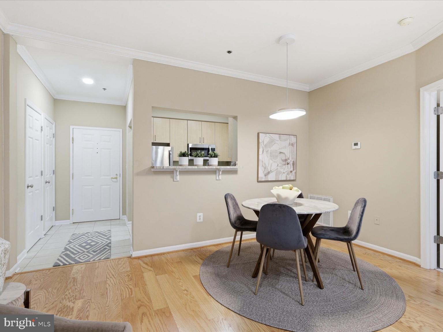 STRATFORD PARK - Residential