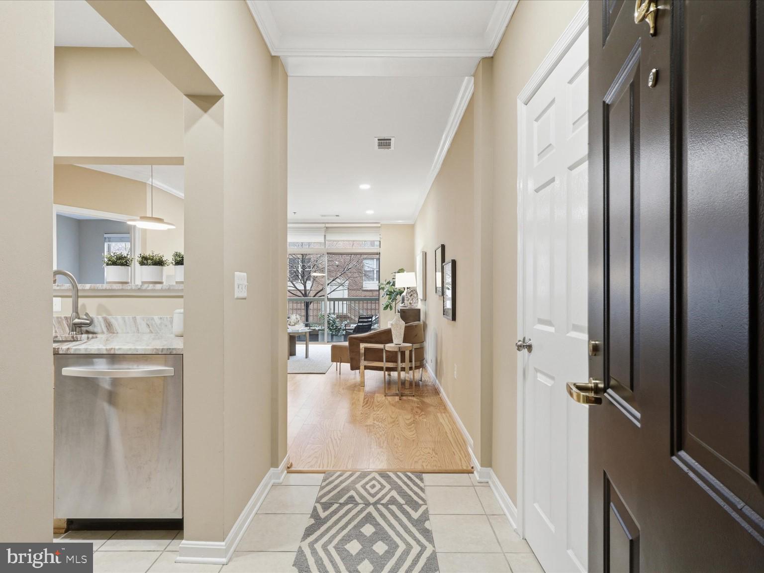 STRATFORD PARK - Residential