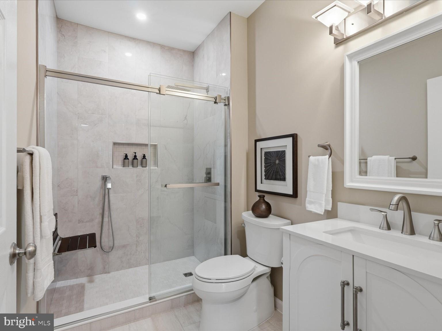 STRATFORD PARK - Residential