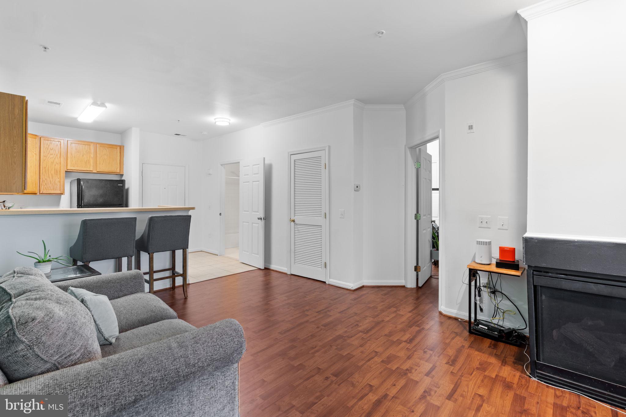 BOWIE TOWERS - Residential