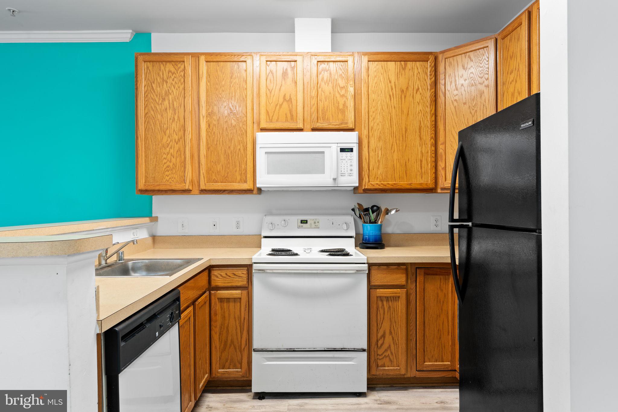 BOWIE TOWERS - Residential
