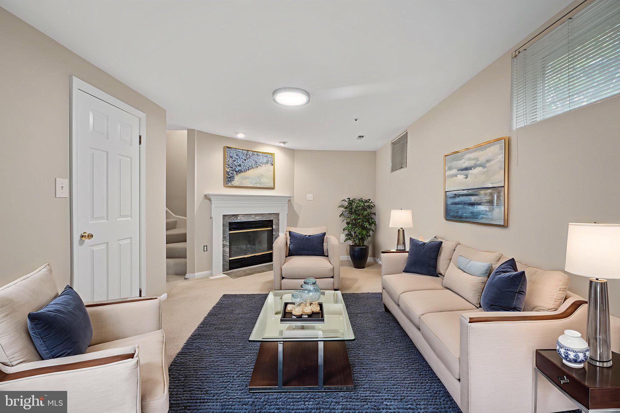 PARADISE / LANDS BAY - Residential