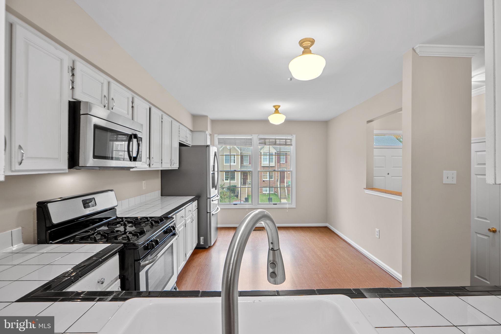 PARADISE / LANDS BAY - Residential