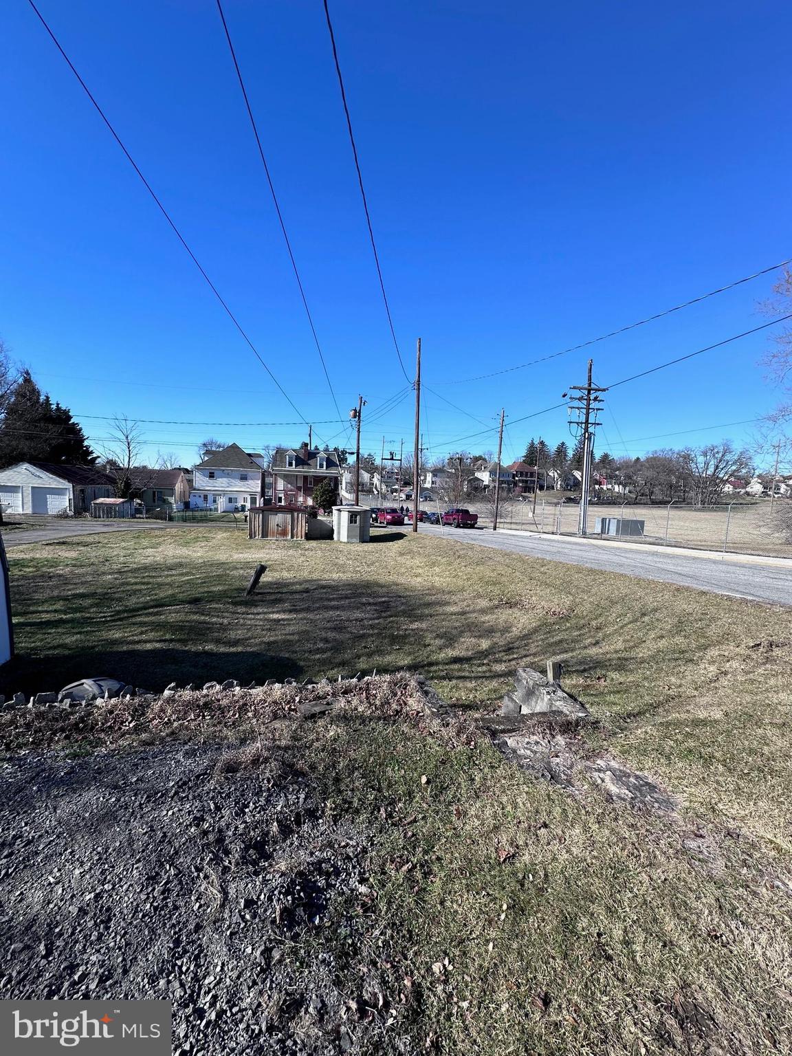 FRICK HILL - Residential