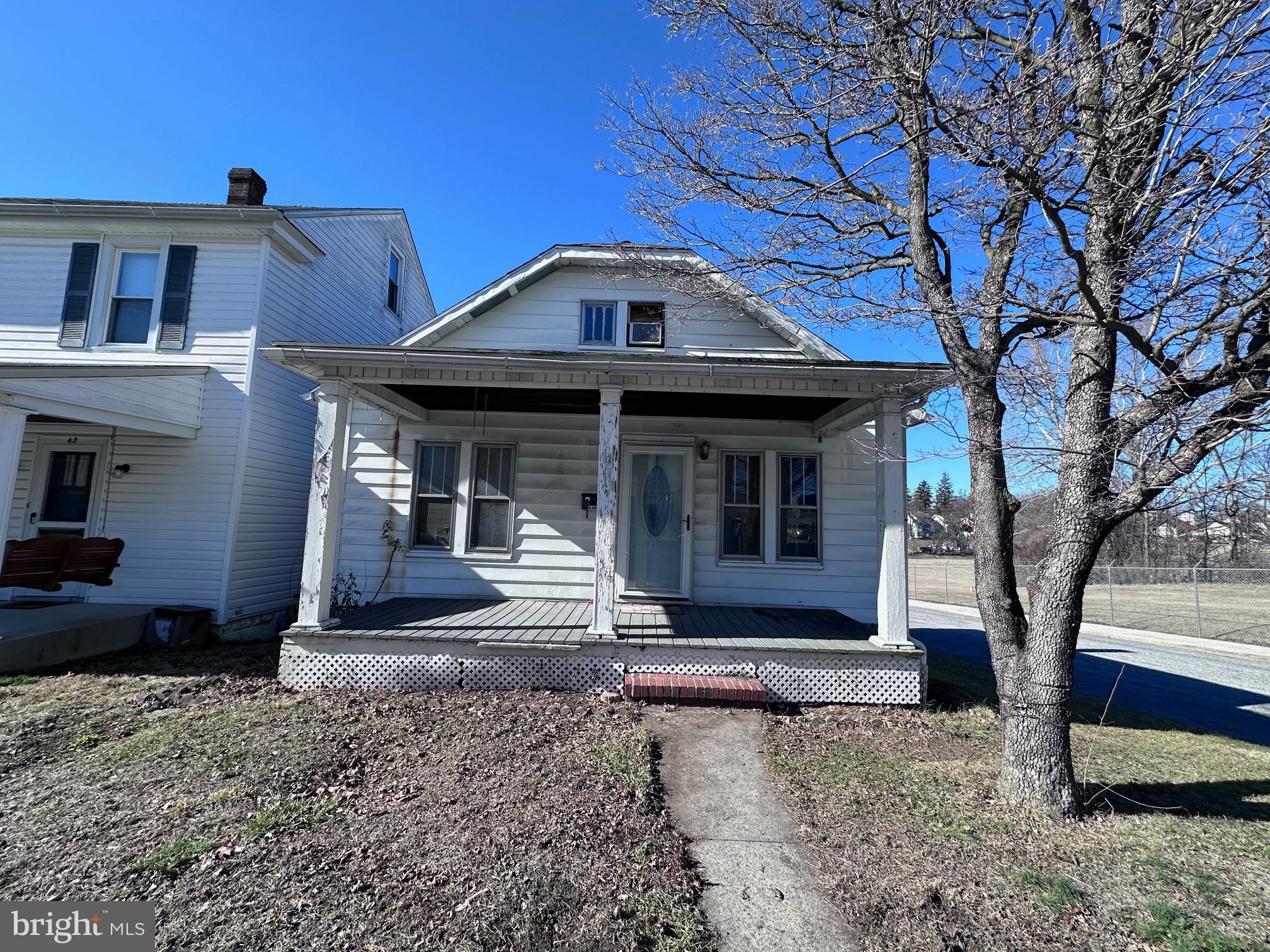 FRICK HILL - Residential