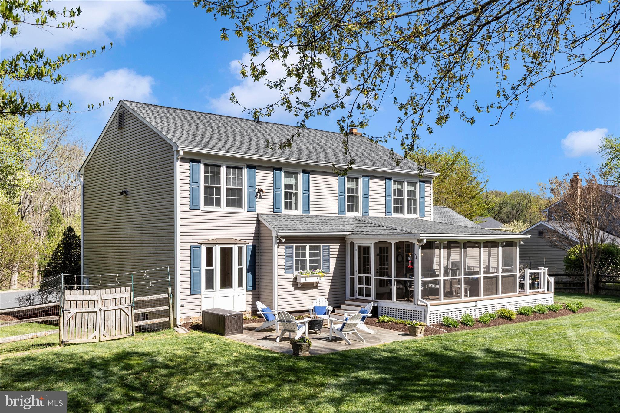 MILLS FARM - Residential