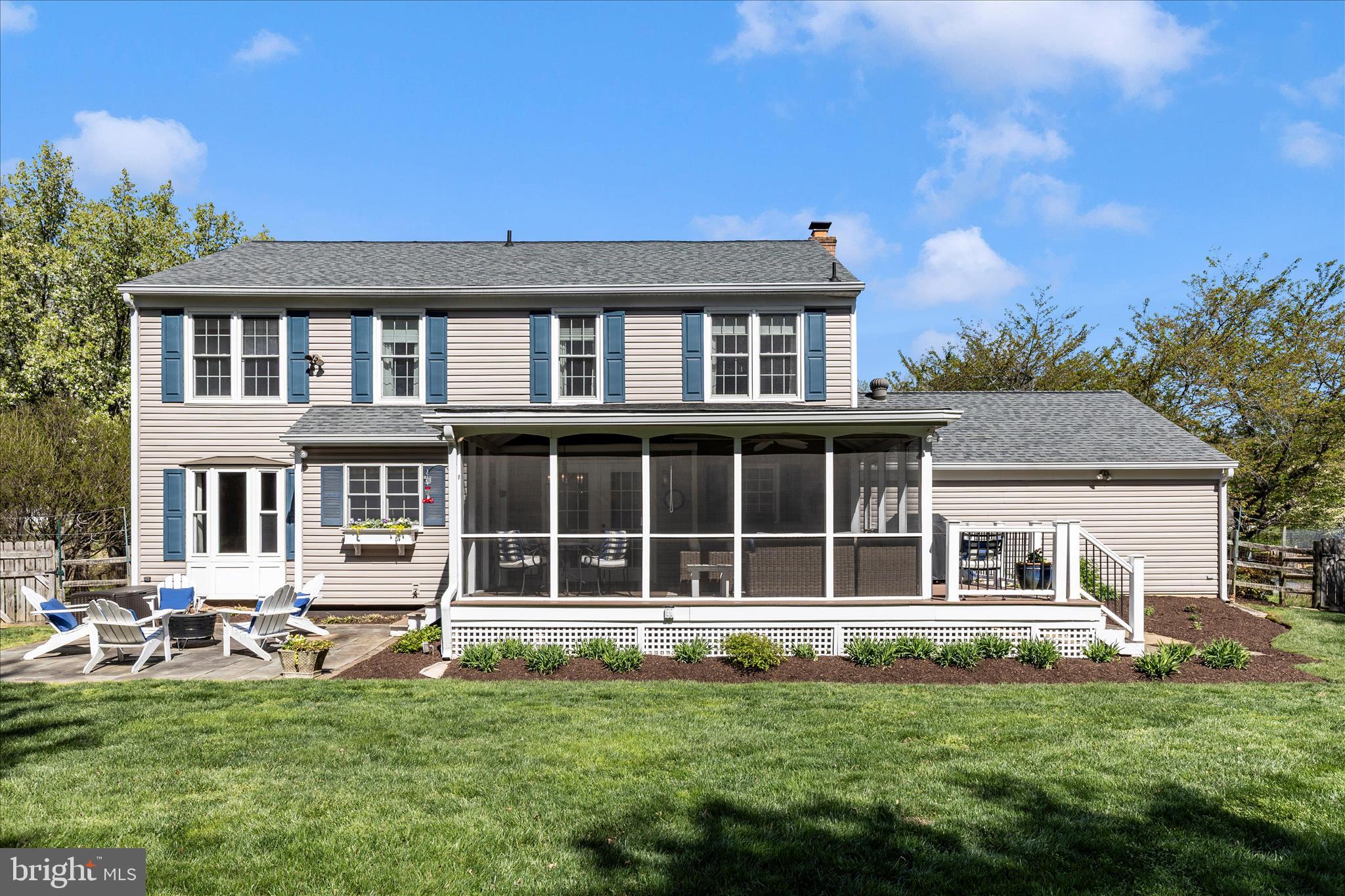 MILLS FARM - Residential