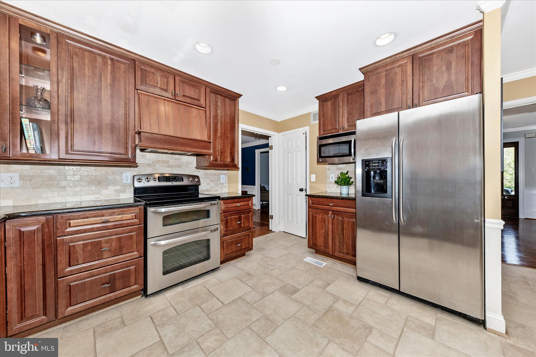 MILLS FARM - Residential