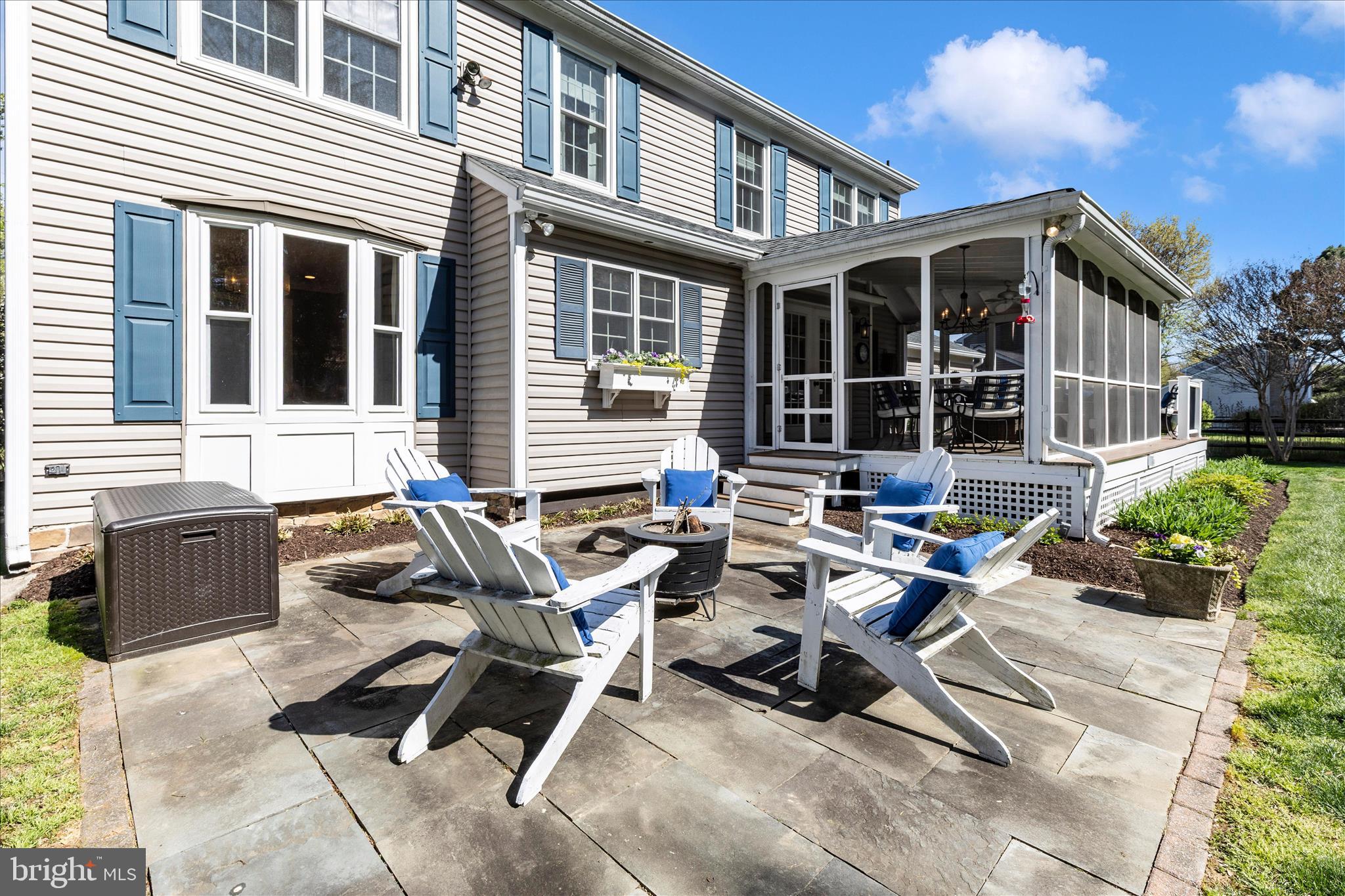 MILLS FARM - Residential