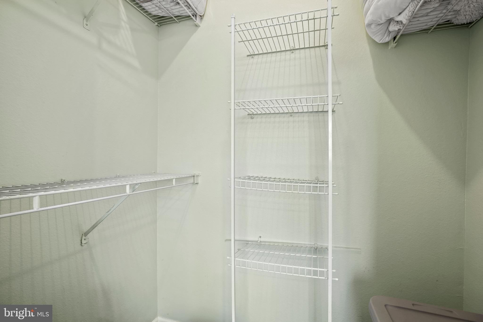 WHITE FLINT STATION - Residential Lease