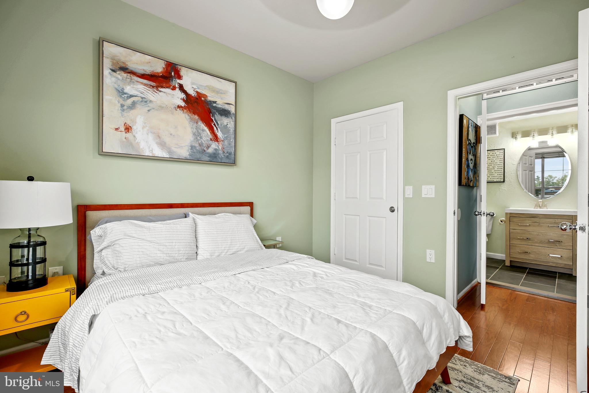 WHITE FLINT STATION - Residential Lease