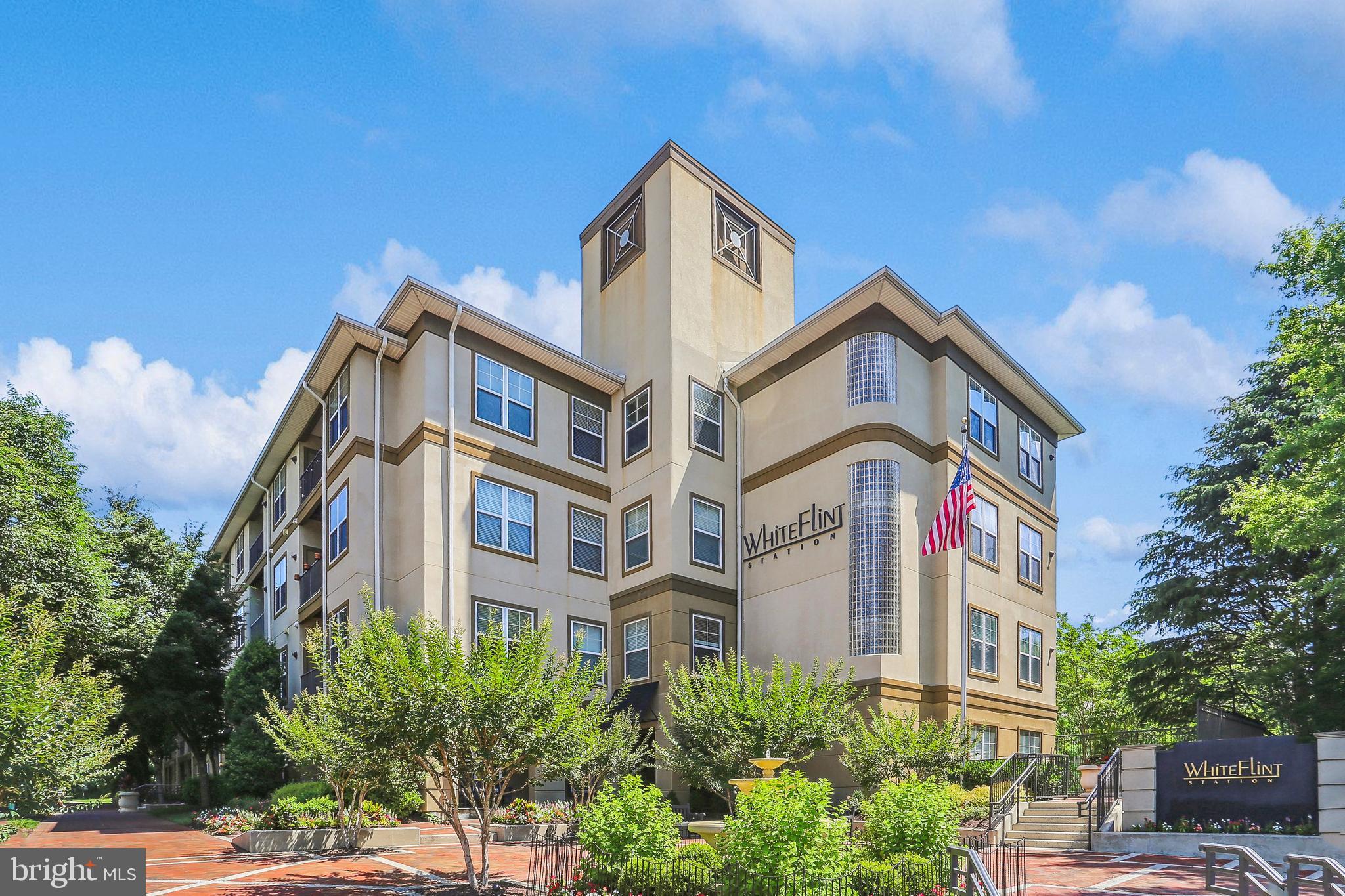 WHITE FLINT STATION - Residential Lease