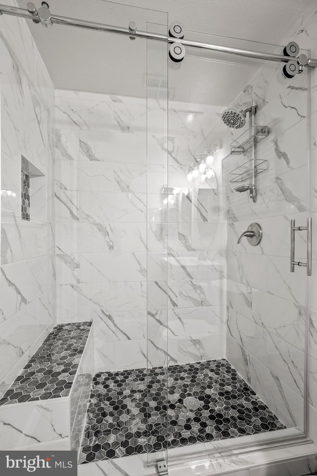 WHITE FLINT STATION - Residential Lease