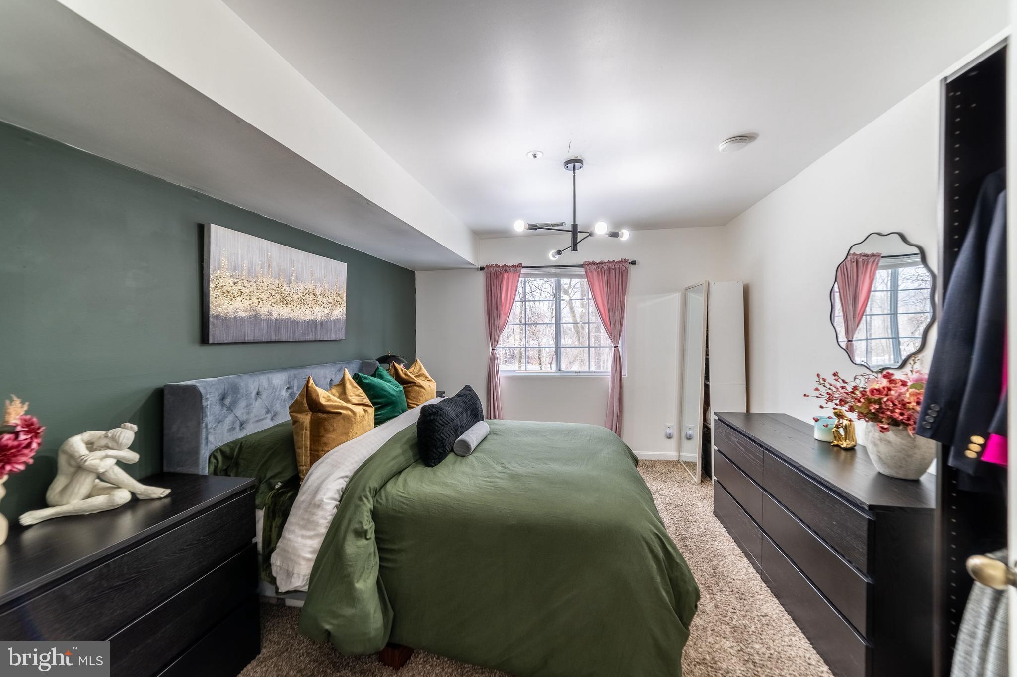 HEATHERFIELD - Residential