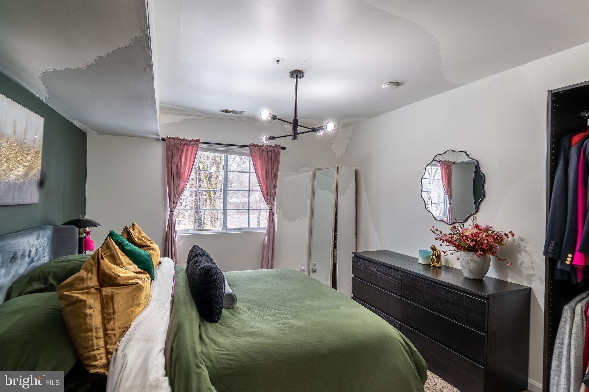 HEATHERFIELD - Residential