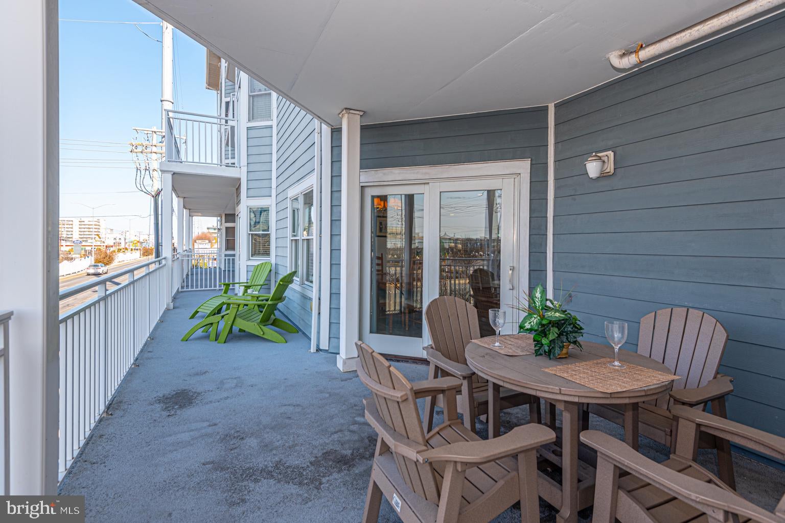 18 41ST STREET 103