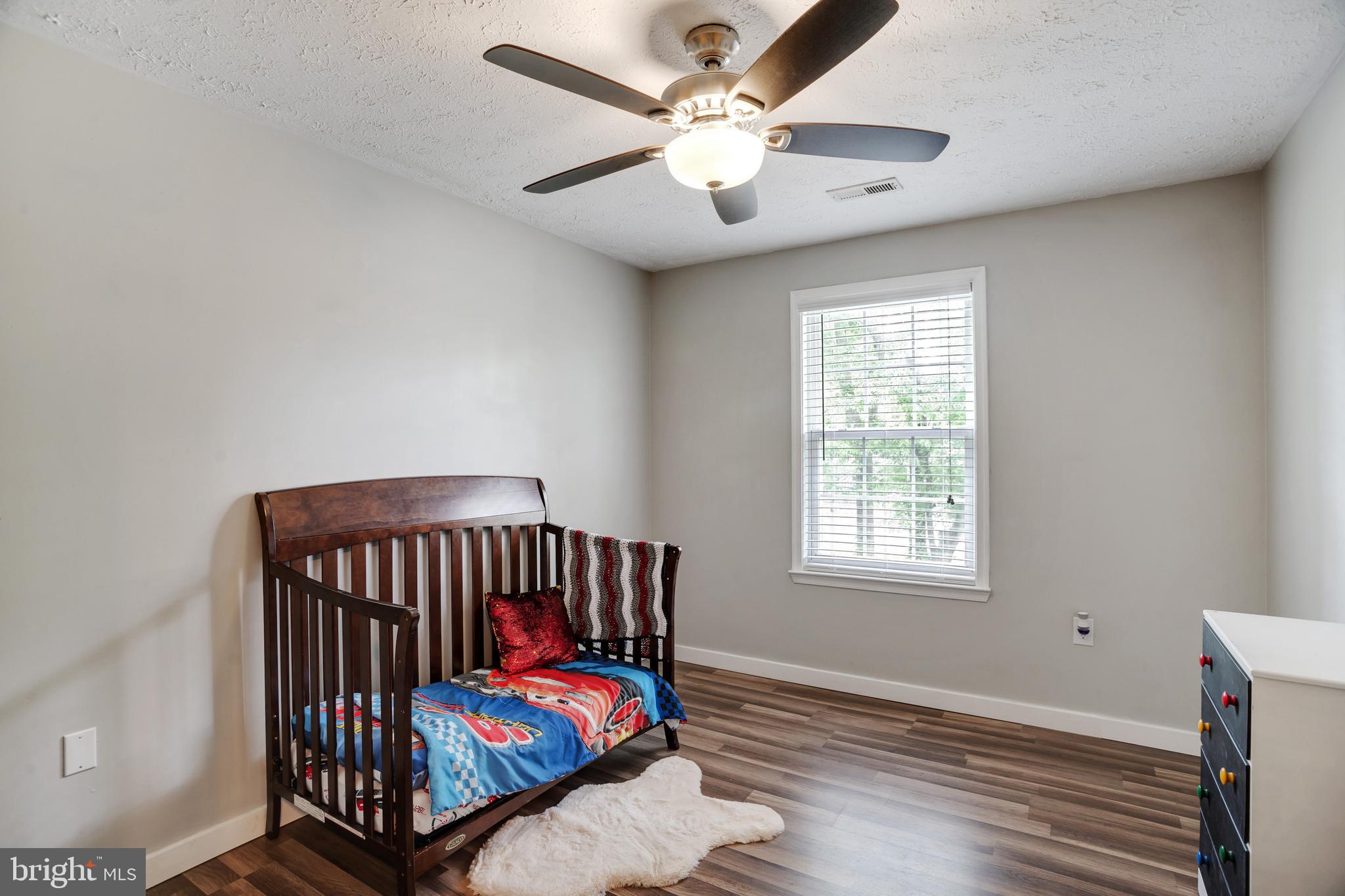 GOLDEN BEACH - Residential